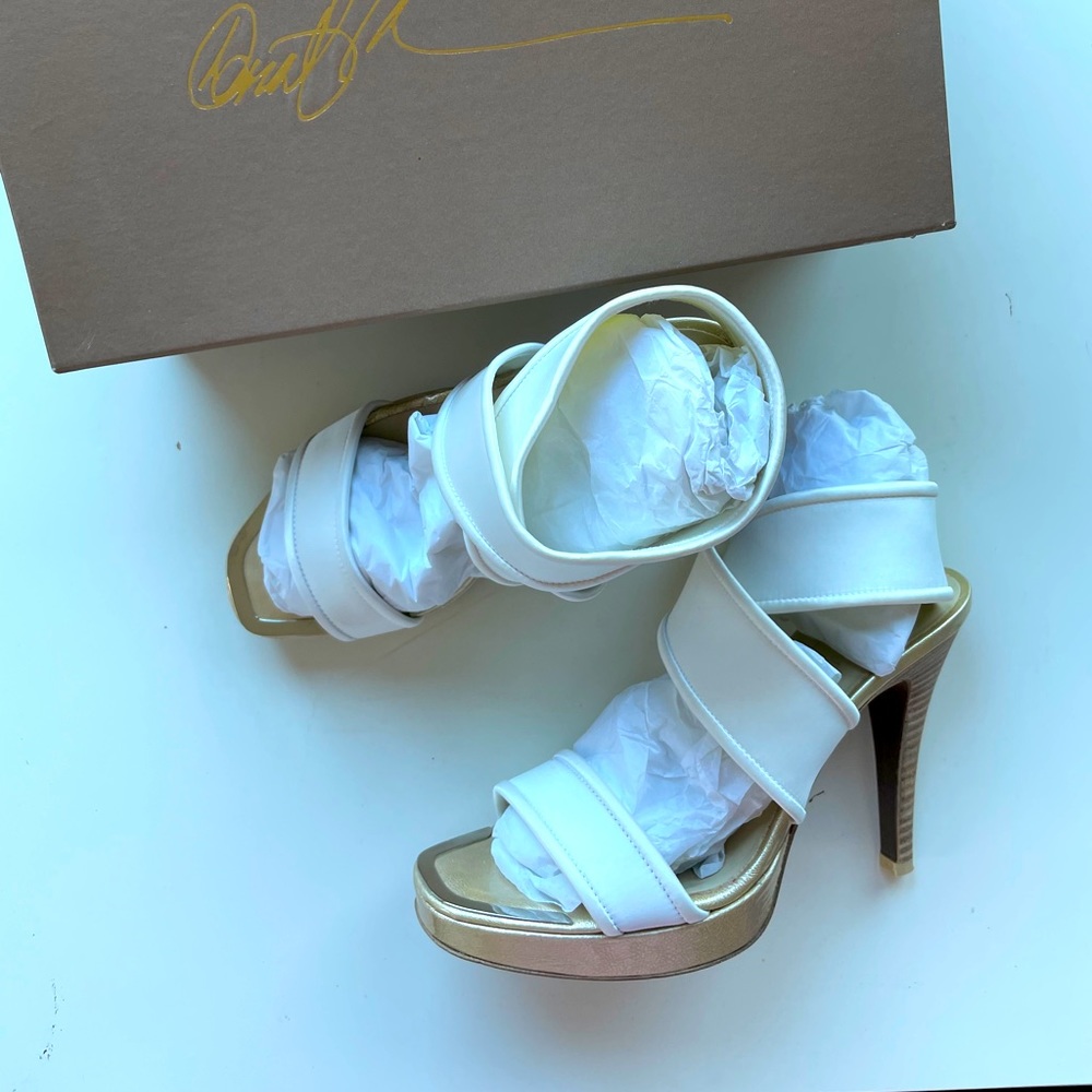 Woman Shoes